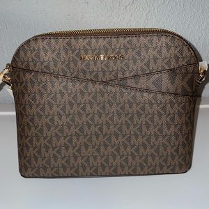 Michael Kors crossbody